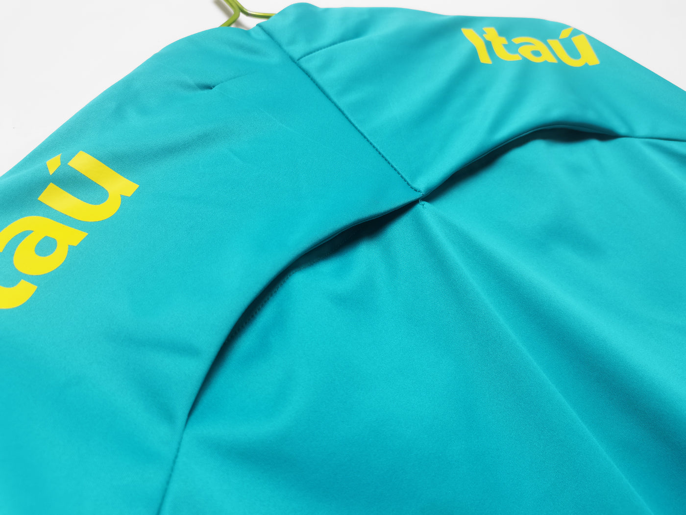 Brazil 2022/23 Player Training Jacket