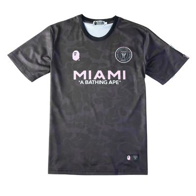 a black and white shirt with the word miami on it