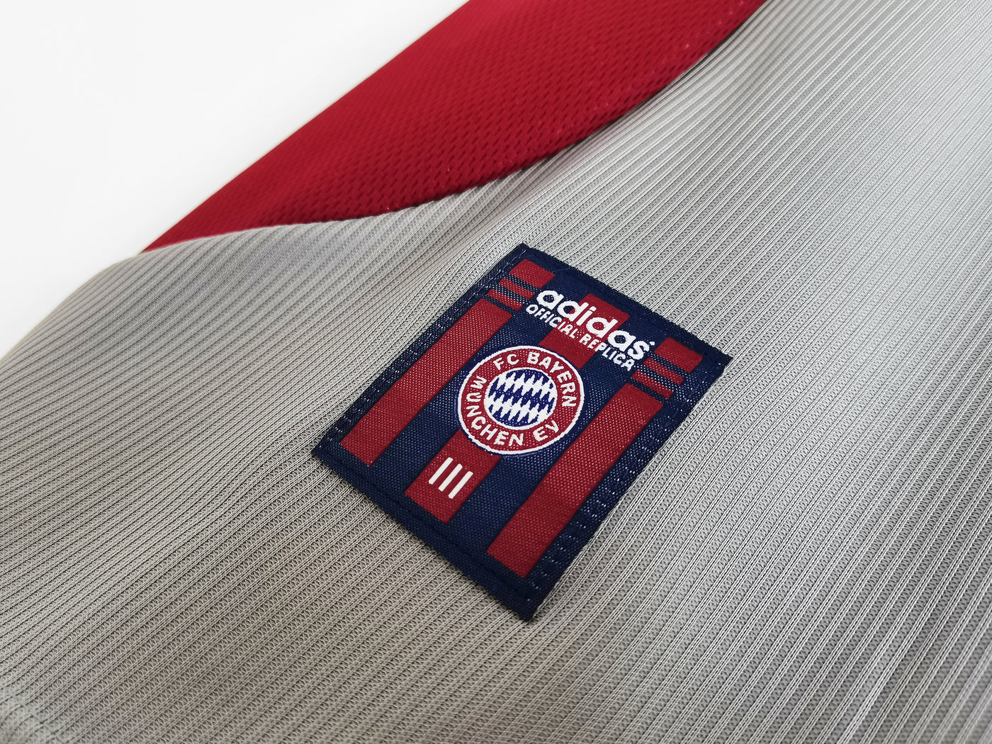 Bayern Munich 98/99 Champions League Away jersey