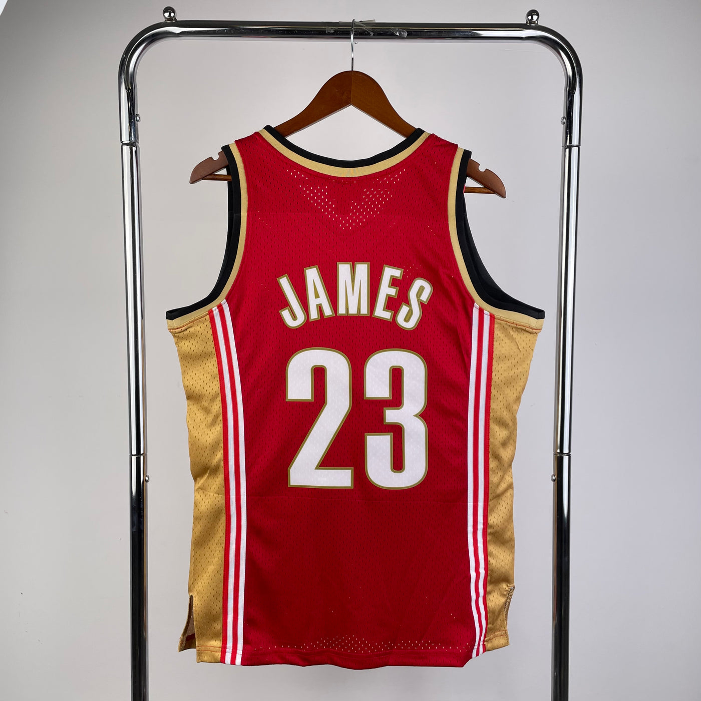 Cleveland 2003/04 JAMES #23 Retro Red NBA Jersey