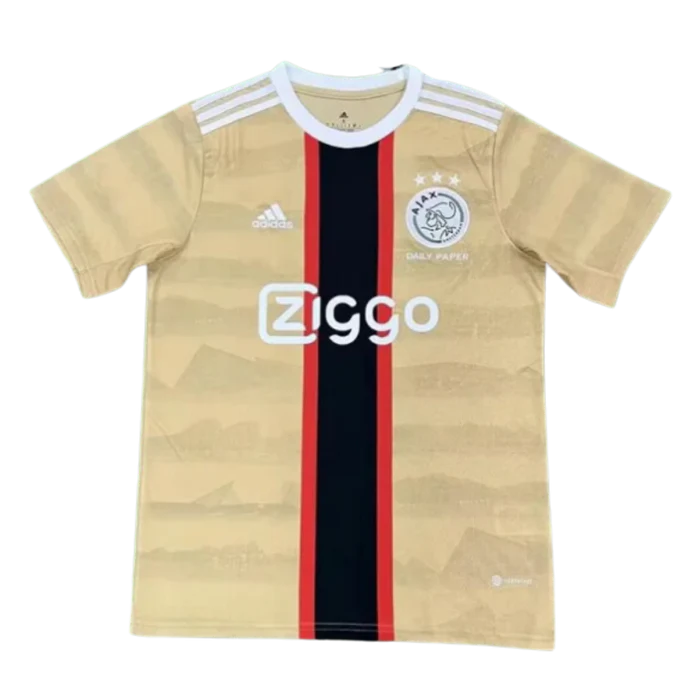 a soccer jersey with the word ziggo on it